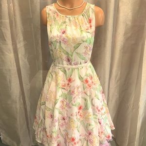 NWT Ann Taylor Floral Dress